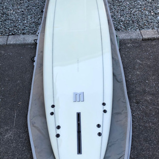 ロングボード　9フィート　クワッドになります