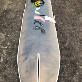 ロングボード　9フィート　クワッドになります