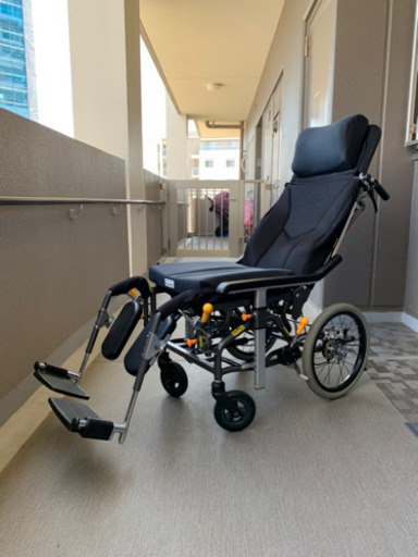 介護用車椅子