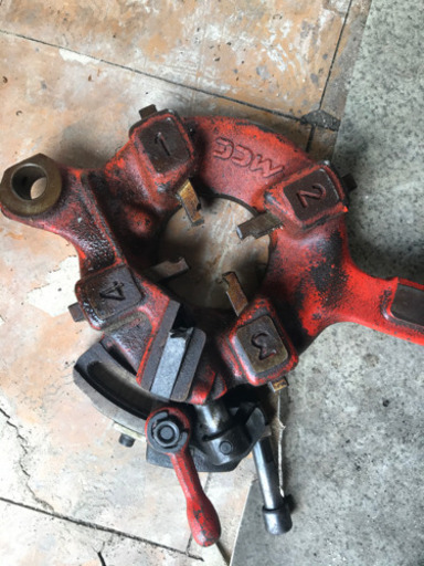 MCCねじ切り機☆動作品☆刃に一部破損あり