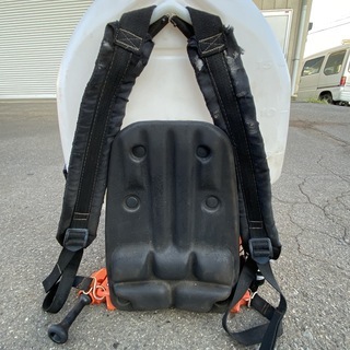 女性でもかけ易く 重量が軽く噴霧水量多く除草向き iスタート 背引き 背負動噴 共立 SHRE201B 20L 初期不良対応 直接手渡し、現物確認歓迎