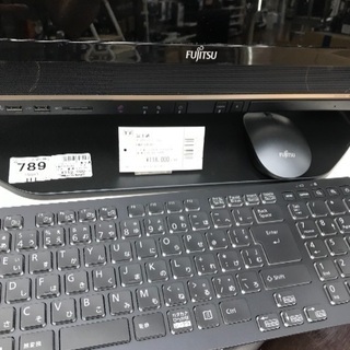 一体型パソコン FUJITSU FMVF90B3B2