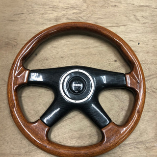 社外ハンドル　ウッドハンドル　MOMO メイドインイタリー