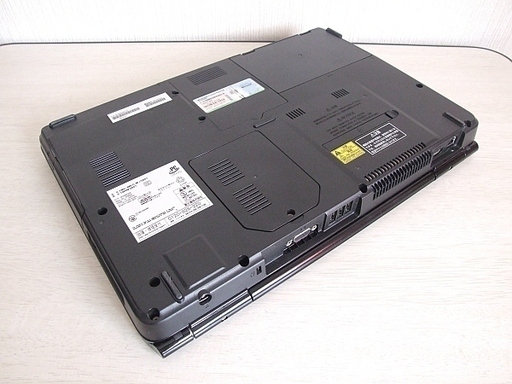 Fujitsu FMV-BIBLO NF/G60T ノートパソコン　Microsoft Office Personal 2007付属　ノートパソコン　3 Fujitsu FMV-BIBLO NF/G60T ノートパソコン Microsoft Office Personal
