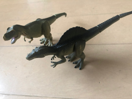 恐竜アニアティラノサウルス スピノサウルス2匹セット りゅう 東刈谷の子供用品の中古あげます 譲ります ジモティーで不用品の処分 恐竜アニアティラノサウルス スピノサウルス2匹セット りゅう 東刈谷の子供用品の中古あげます 譲ります ジモティーで不用品の処分