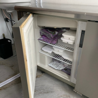 台下冷蔵冷凍庫/業務用冷蔵庫/コールドテーブル/3ドア