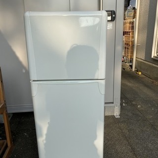 東芝製２ドア冷蔵庫120リットル（2008年型）