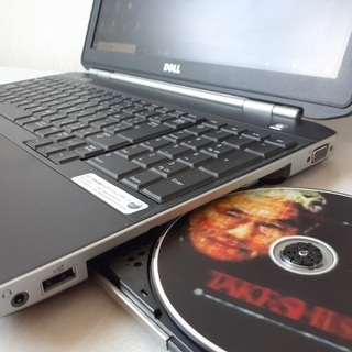 H.C様?DELL LATITUDE i5 SSD(240GB)搭載 Wi-Fi マルチ 15インチ 
