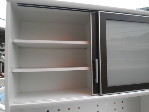 G305　キッチンキャビネット　食器棚　キッチンボード