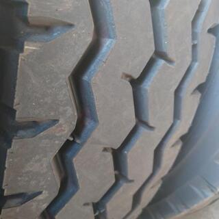 タイヤ　大型ブリヂストン　2019年製造