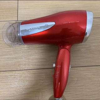 ヘアードライヤー バックステージ レッド Khd 1385 国士無双 宮内串戸の生活家電 その他 の中古あげます 譲ります ジモティーで不用品の処分