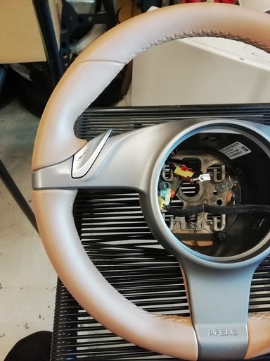 純正ポルシェ964 ステアリングホイール 黒 レザー 純正ポルシェ964 ステアリングホイール 黒 レザー