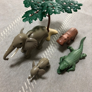 プレイモービル　象の親子とカバとワニ　木