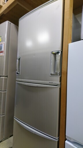 （2020.9.1お買い上げありがとうございました）シャープ　3ドア冷蔵庫345L　2011年製　SJ-WA35T-S　高く買取るゾウ中間店