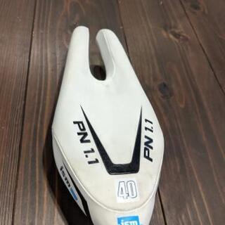 wtrさん取引中 サドル ism pn1.1 中古 【公式通販】
