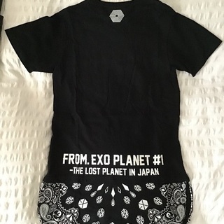 EXO PLANET#1ツアーＴシャツ　黒（Ｍサイズ）