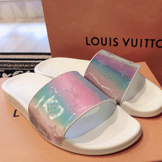  Louis Vuitton  ウォーターフロント・ライン ミュール 