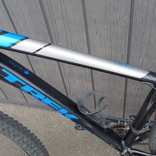 TREK　マウンテンバイク　XCALIBER８　エクスキャリバー