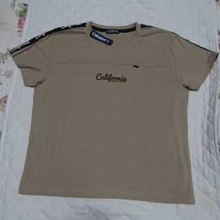 新品‼️ ブラウン色Tシャツ👕サイズ１６０cm