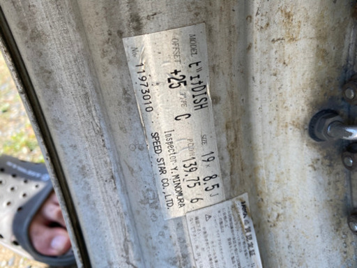 SSR ヴィエナ 8.5J 19インチ 6ケツ ハイエース 4WD