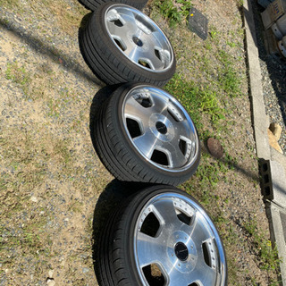 SSR ヴィエナ 8.5J 19インチ 6ケツ ハイエース 4WD
