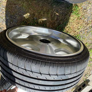 SSR ヴィエナ 8.5J 19インチ 6ケツ ハイエース 4WD