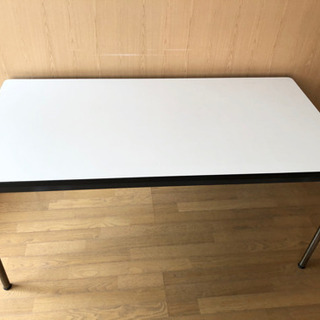 無料！引渡日限定　白い作業台 テーブル チトセ製