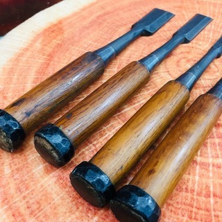 長弘  のみ 刃幅 24㎜ 18㎜ 12㎜ 6㎜ 4本セット【リライズ野田愛宕店】【中古】管理番号：2400010108259 長弘 のみ 刃幅 24㎜ 18㎜ 12㎜ 6㎜ 4本セット【リライズ野田愛宕店
