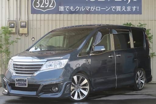 ちょいイジリの維持費を抑えれるファミリーカーですよ オトロン甲府店 北杜のセレナの中古車 ジモティー