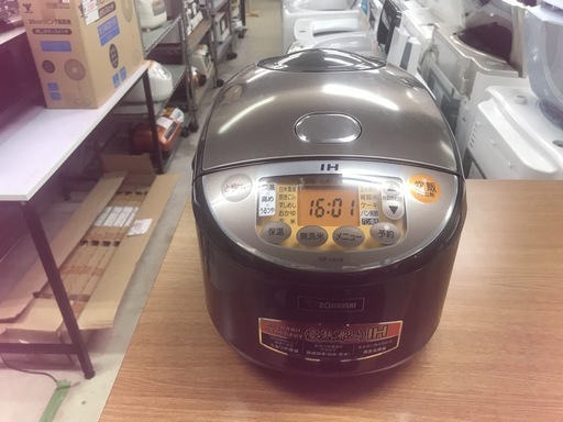 【リサイクルショップどりーむ荒田店】3580 炊飯器　象印　２０１７年製　一升炊き　美品　NP-VN18　貴重　中古品