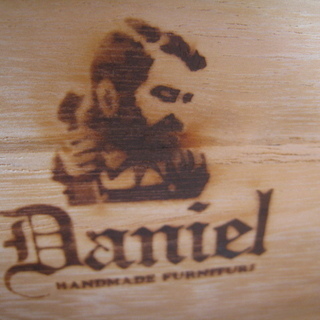 横浜ダニエル DANIEL 最高級(60万円) 樺材 エトランジェ チェストナイン 7段 整理タンス 中古品 近く無料配達