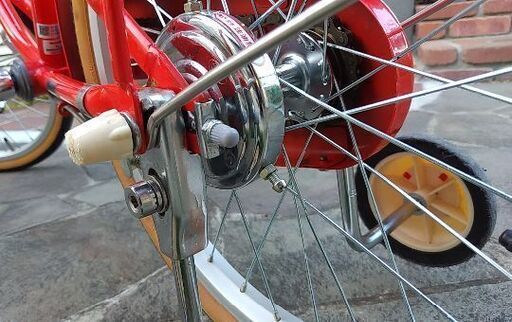 ブリジストン自転車ハッチ18インチ補助輪付