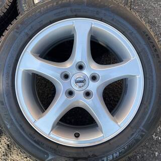 ボルボ純正　１６インチ　ミシュランスタッドレス　Ｓ６０，Ｖ６０