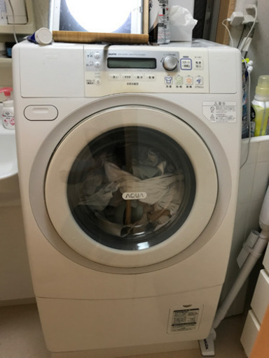 ドラム式洗濯乾燥機　サンヨー　AQUA 4500 右開き