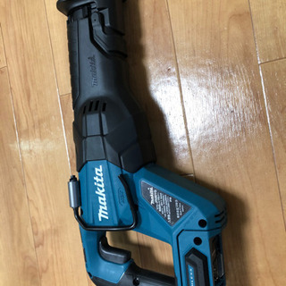 マキタ　40V  レシプロソー