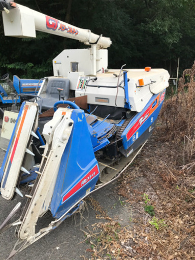 イセキ　コンバイン　16馬力　グレンタンク イセキ コンバイン 16馬力 グレンタンク