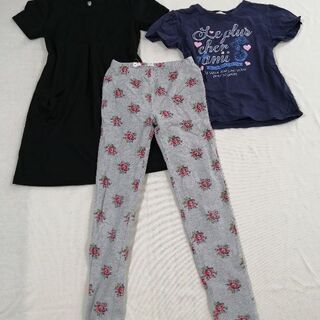 GAP ギャップ　a.v.v 　ワンピース　半袖Tシャツ　花柄長...