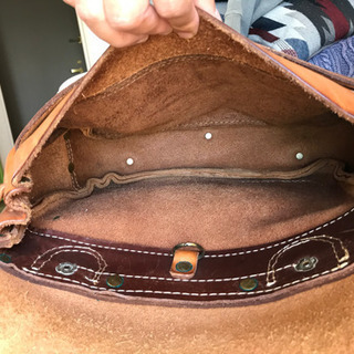 HERSショルダーバッグ！皮製品