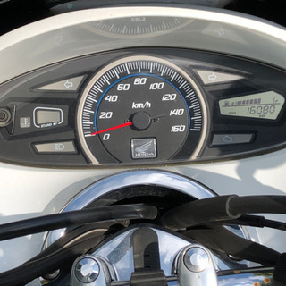 ホンダ PCX125 JF28 走行16080km HIDヘッドライト セキュリティー 二種