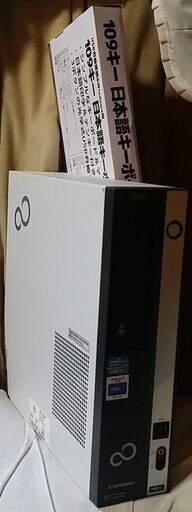 Windows10 Core i3 省スペース型 富士通デスクトップパソコン (Sandy