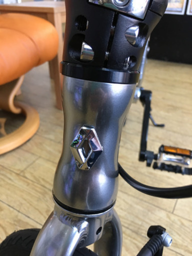 9/16 値下げ! 極美品 RENAULT PLATINUM LIGHT6 超軽量6.8kg 14インチ 