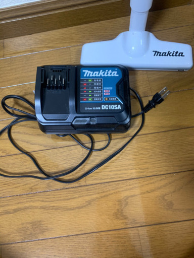 makita コードレス掃除機