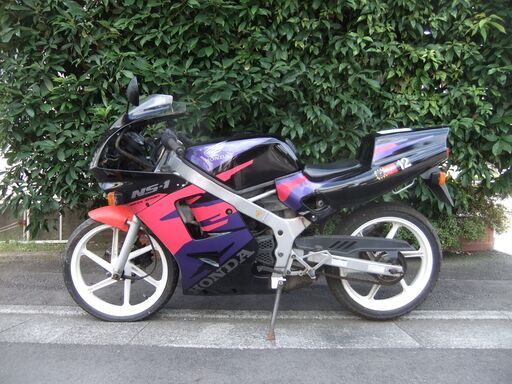 ホンダ　NS-1(後期型)二つ目　2サイクル　中古実動車　走行距離少な目　レストア用　ナンバー登録書類有　おまけ付き ホンダ NS-1(後期型)二つ目 2サイクル 中古実動車 走行距離少な目
