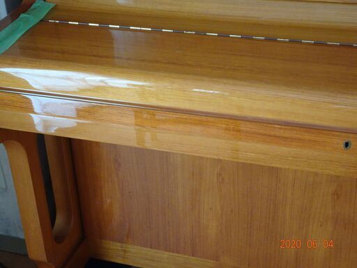 ATLAS piano A83F 】木目調 1970年代後期-80年代