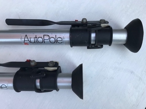 AUTOPOLE ２本とクランプ4個付き　MADE IN ITALIA Manfrotto