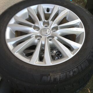 クラウン210型の純正ホイール215-16インチ