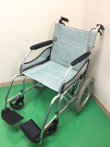 介助型　車椅子　軽量タイプ