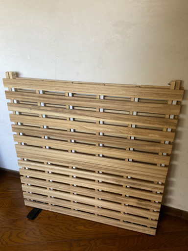 値下げしました。シングル布団用スノコ