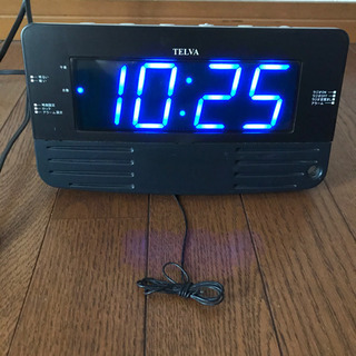 ラジオ付きデジタル目覚まし時計 