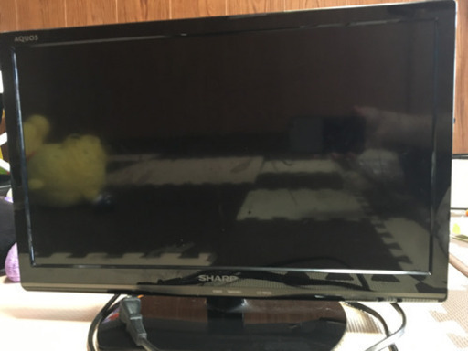 (お話中)SHARP AQUOS 液晶テレビ 19インチ リモコン付き